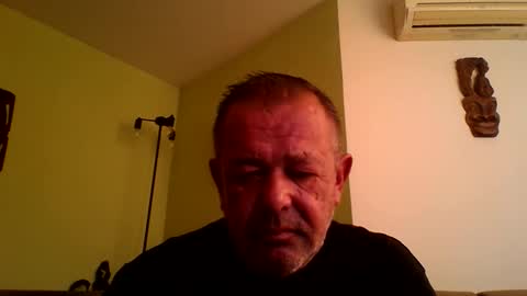 Snapshot of nikyo419 chatting on 05/31/26, 06:42 nikyo419 online show from 05/31/26, 06:42