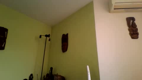 Snapshot of nikyo419 chatting on 06/03/26, 04:26 nikyo419 online show from 06/03/26, 04:26