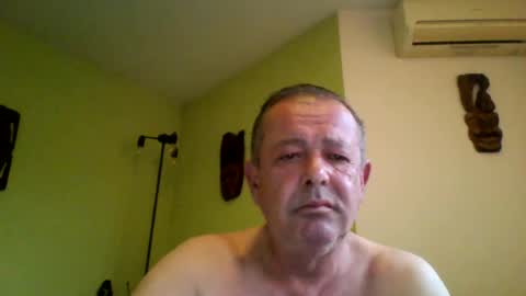 Snapshot of nikyo419 chatting on 06/17/26, 04:04 nikyo419 online show from 06/17/26, 04:04