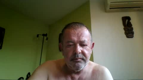 Snapshot of nikyo419 chatting on 07/13/26, 03:53 nikyo419 online show from 07/13/26, 03:53