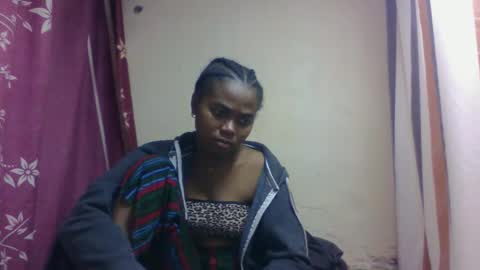 nilah online show from 09/25/25, 07:50