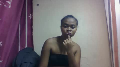 nilah online show from 10/05/25, 10:13