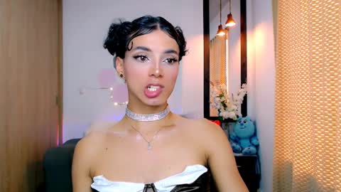 Nilam online show from 03/10/25, 08:23