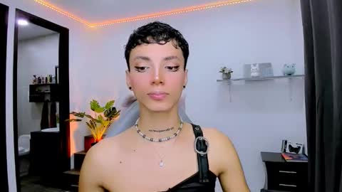 Nilam online show from 10/02/25, 11:45