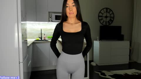 Bella online show from 02/12/25, 12:48