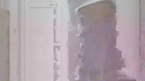 nima7220 online show from 01/19/26, 12:31