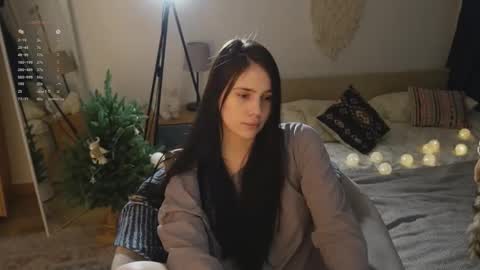 Snapshot of nimfaheart chatting on 01/14/26, 06:46 Jennet online show from 01/14/26, 06:46