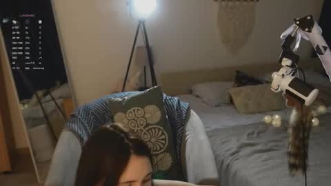 Snapshot of nimfaheart chatting on 02/03/26, 06:46 Jennet online show from 02/03/26, 06:46