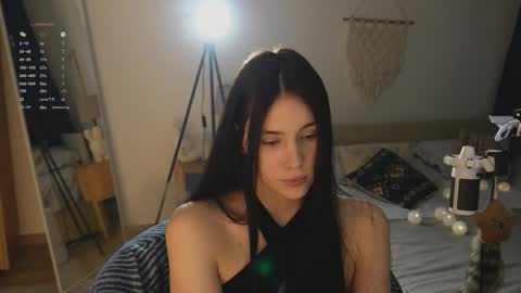 Snapshot of nimfaheart chatting on 02/12/26, 07:09 Jennet online show from 02/12/26, 07:09