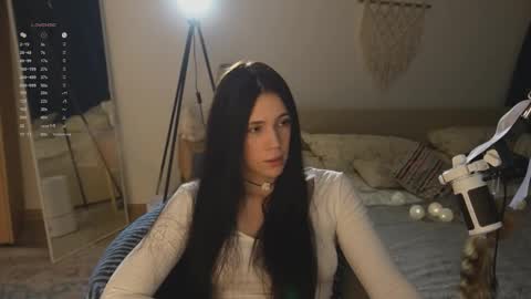 Snapshot of nimfaheart chatting on 02/19/26, 05:20 Jennet online show from 02/19/26, 05:20