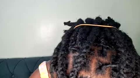 Snapshot of nina_bambi chatting on 12/04/25, 02:10 nina_bambi online show from 12/04/25, 02:10