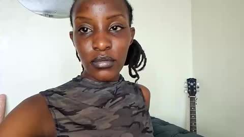 Snapshot of nina_bambi chatting on 03/08/26, 09:35 nina_bambi online show from 03/08/26, 09:35