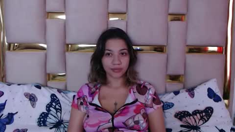 Nina Carther online show from 11/12/25, 11:10