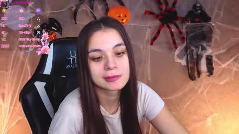 Ketrin online show from 10/28/25, 02:59