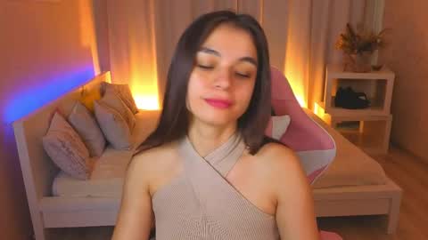 Snapshot of nina_fierce chatting on 06/08/26, 01:39 Ketrin online show from 06/08/26, 01:39