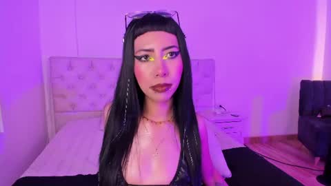 Snapshot of nina_fooxxx1 chatting on 06/11/26, 04:49 Nina Fox online show from 06/11/26, 04:49
