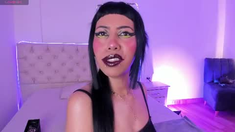 Snapshot of nina_fooxxx1 chatting on 06/30/26, 03:46 Nina Fox online show from 06/30/26, 03:46