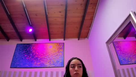 nina_glow_ online show from 04/29/26, 11:25