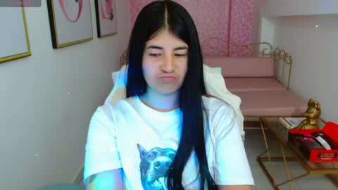 Nina online show from 04/14/26, 01:11