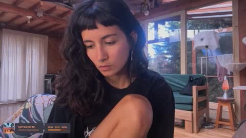 Nina.  online show from 09/27/25, 08:47