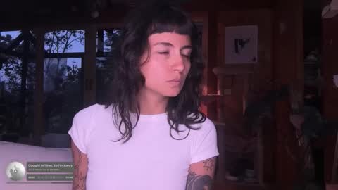 Nina.  online show from 10/11/25, 10:41