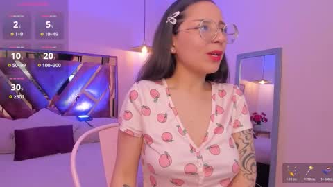 Nina myers online show from 12/04/25, 02:43