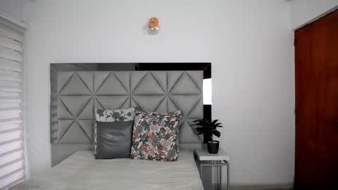  Nina  online show from 01/09/25, 08:22