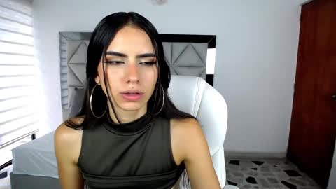  Nina  online show from 01/28/25, 09:29