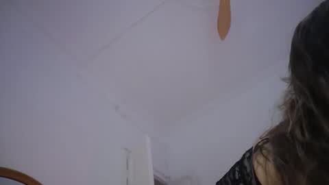 Snapshot of nina_princesa chatting on 06/05/26, 05:07 nina_princesa online show from 06/05/26, 05:07