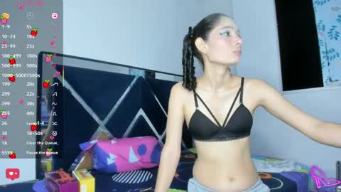Snapshot of nina_vergara chatting on 05/02/26, 01:10 nina_vergara online show from 05/02/26, 01:10