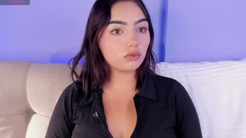 Nina Angel online show from 04/22/26, 02:29