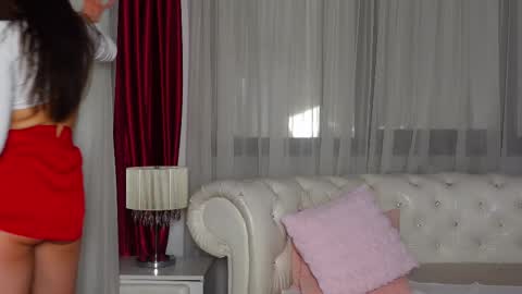 Snapshot of ninacrystal chatting on 02/21/25, 01:11 NinaCrystal online show from 02/21/25, 01:11
