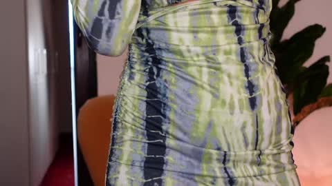 NinaCrystal online show from 04/03/26, 08:45