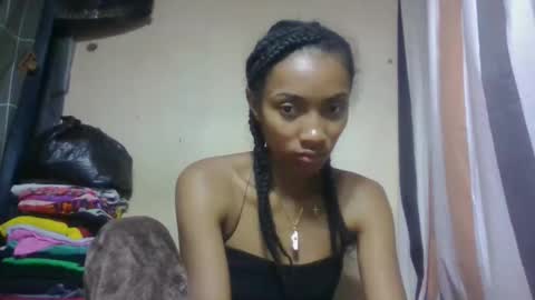 ninaeaa online show from 04/16/26, 10:05