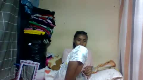 ninaeaa online show from 05/20/26, 07:58