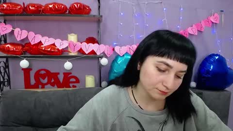 ninaflawlees online show from 02/11/25, 11:01