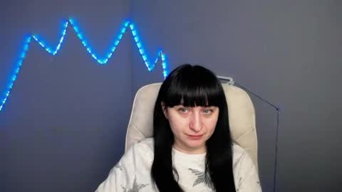 ninaflawlees online show from 04/22/26, 06:16