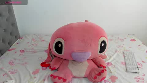 Valentina online show from 09/28/25, 03:28