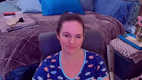 Nina Jaymes online show from 09/15/25, 09:48