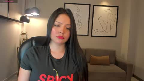Snapshot of ninamichelle_ chatting on 07/23/26, 06:17 Nina online show from 07/23/26, 06:17