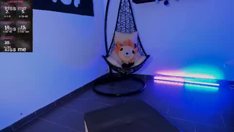 ninamonroee online show from 06/11/26, 12:32