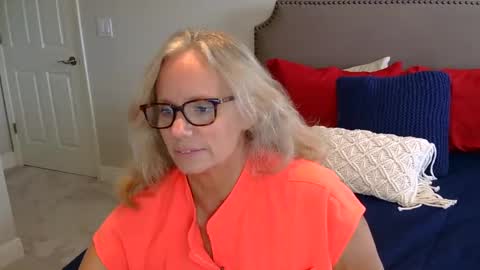 ninanite online show from 09/29/25, 07:40