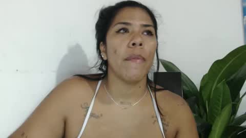 Snapshot of ninapalmer chatting on 05/11/26, 08:28 Ninapalmer online show from 05/11/26, 08:28