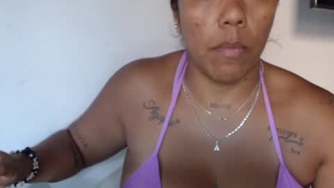 Snapshot of ninapalmer chatting on 06/28/26, 10:05 Ninapalmer online show from 06/28/26, 10:05