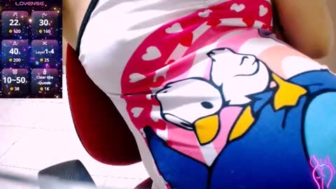 Snapshot of ninasecy2 chatting on 10/03/25, 03:14 Nina online show from 10/03/25, 03:14