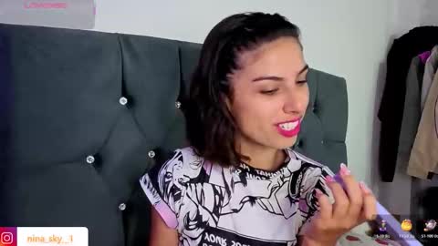 ninasky19 online show from 11/14/25, 11:57