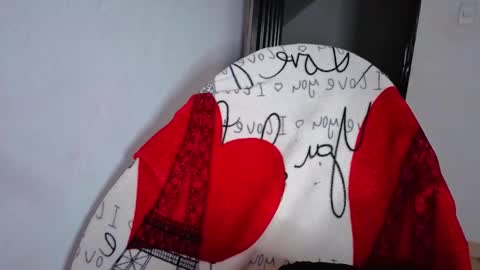 ninasky19 online show from 04/10/26, 11:53