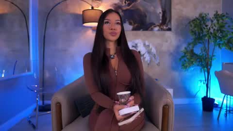 Snapshot of ninasolenne chatting on 05/18/26, 08:53 Ninna online show from 05/18/26, 08:53