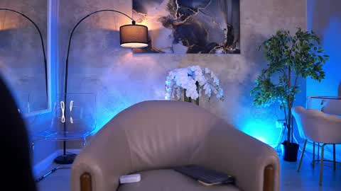 Snapshot of ninasolenne chatting on 05/25/26, 09:04 Ninna online show from 05/25/26, 09:04