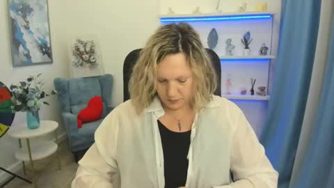 ninastarle online show from 04/19/26, 11:31